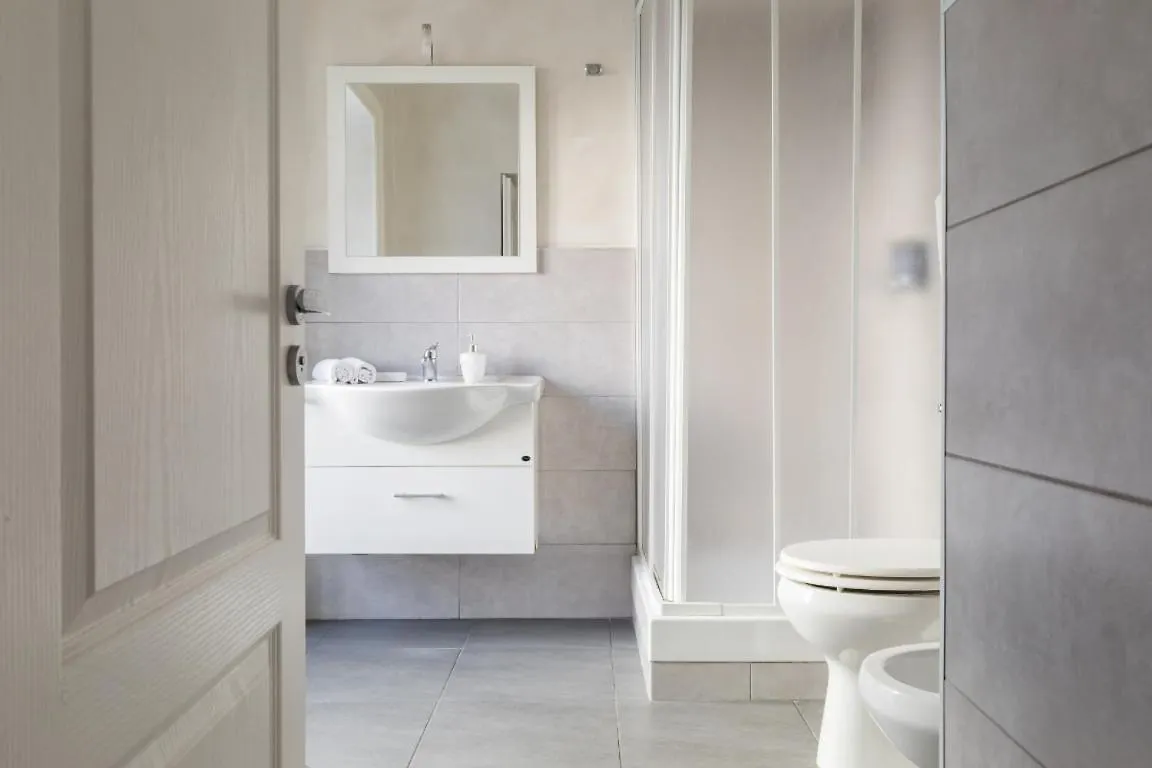 **  Guest House Urbana Rome Italy